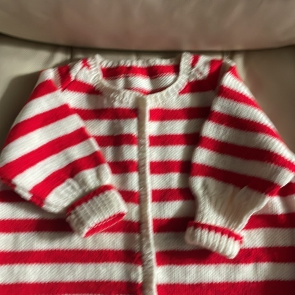 Markdown 💜Vintage Baby Bunting winter sweater handmade. Essentially - Picture 2 of 6
